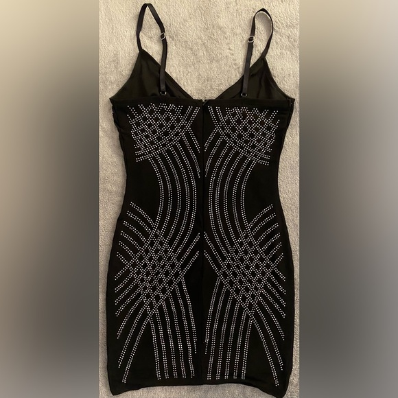 BLASHE Bodycon Dress - Picture 2 of 4